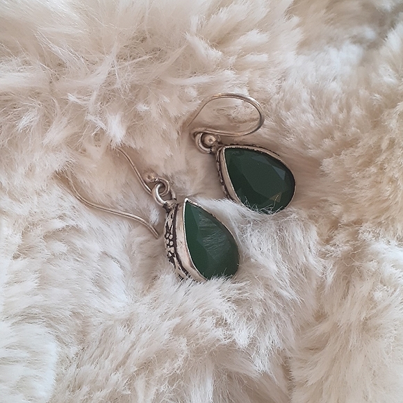 Sterling Silver Faux Emerald Jewelry Set:Necklace,Earrings,Bracelet,Ring,Worn 1x - Picture 4 of 9